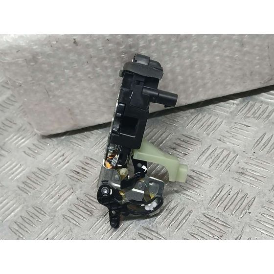 Cerradura Puerta Trasera Izquierda para Dr 5.0