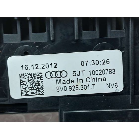 Mando Multifuncion para Audi A3 Sportback (8Va)
