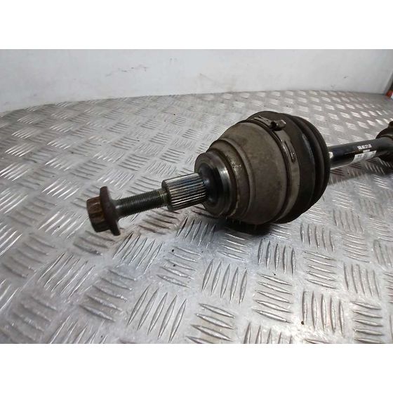 Transmision Delantera Izquierda para Audi A3 Sportback (8Va)