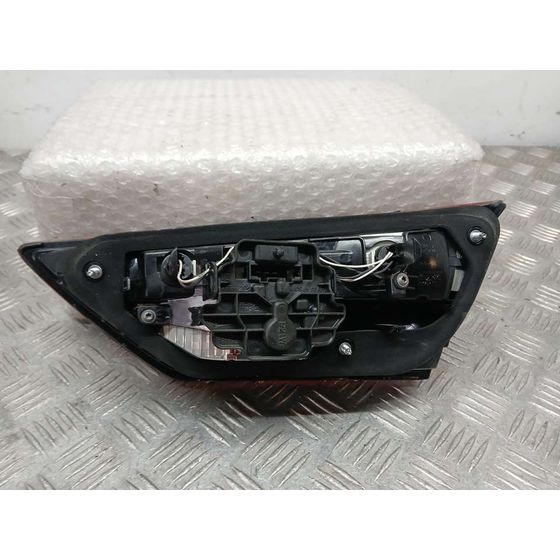 Piloto Trasero Izquierdo para Seat Leon St (5F8)