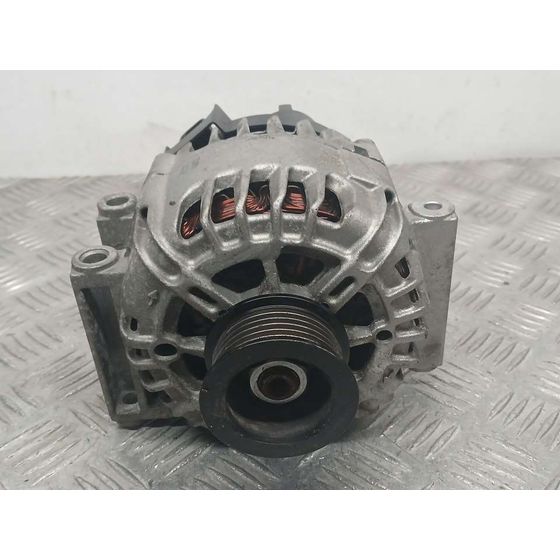 Alternador para Opel Meriva B