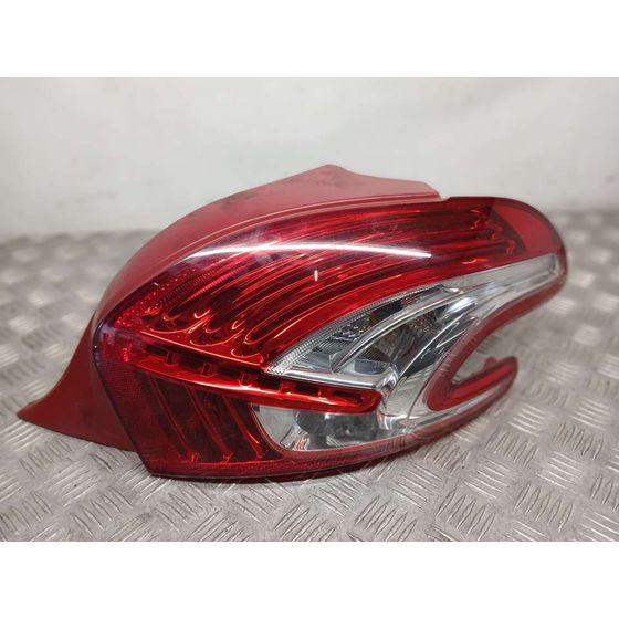Piloto Trasero Derecho para Peugeot 208