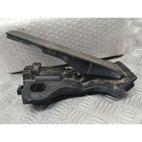 Potenciometro Pedal para Volkswagen Scirocco (137)
