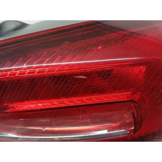 Piloto Trasero Derecho para Volkswagen Scirocco (137)