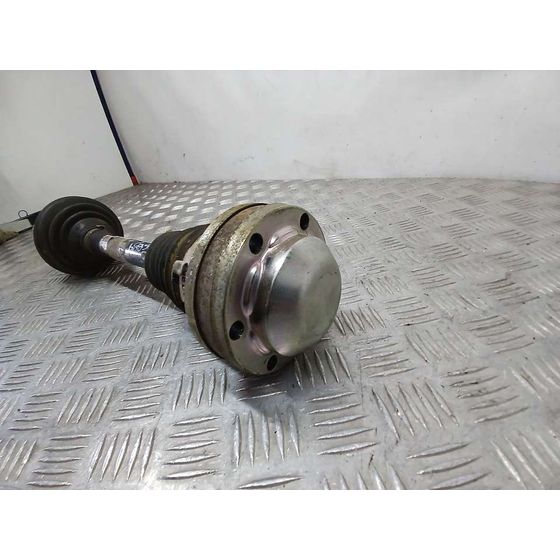 Transmision Delantera Izquierda para Volkswagen Scirocco (137)