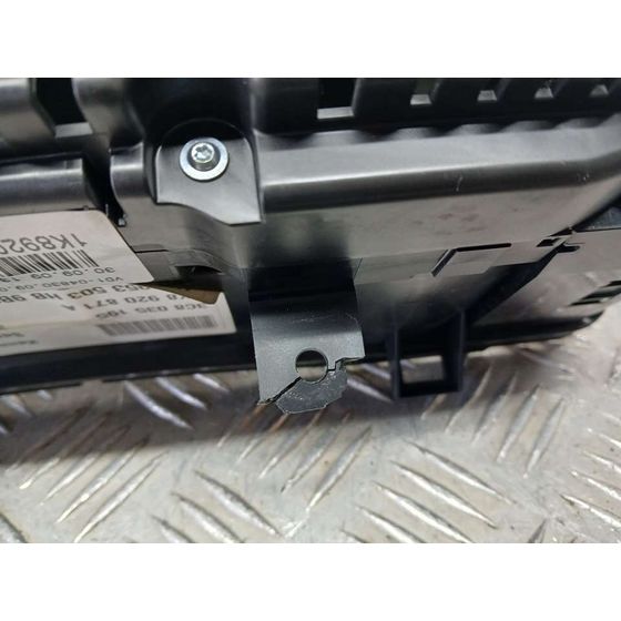 Cuadro Instrumentos para Volkswagen Scirocco (137)
