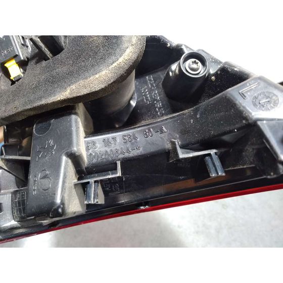 Piloto Trasero Izquierdo para Peugeot 2008 (--.2013->)