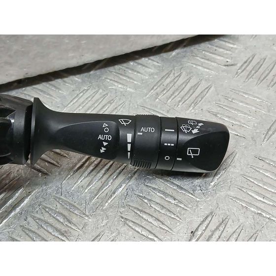 Mando Limpia para Toyota Land Cruiser (J15)