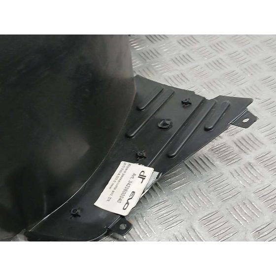 Plastico Pase Rueda Del. Dch. para Dr 4.0