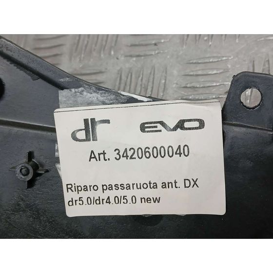 Plastico Pase Rueda Del. Dch. para Dr 4.0