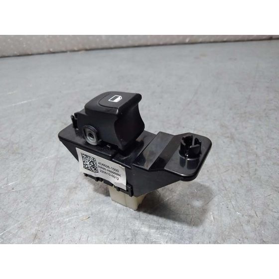 Mando Elevalunas Trasero Derecho para Kia Stonic (Ybcuv)