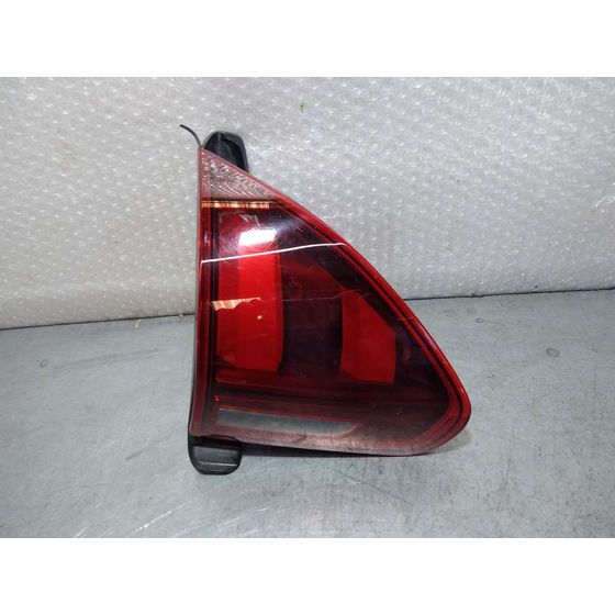 Piloto Trasero Izquierdo para Peugeot 2008 (--.2013->)