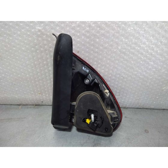 Piloto Trasero Derecho para Peugeot 2008 (--.2013->)