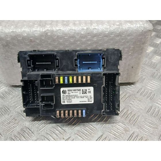 Caja Reles / Fusibles para Fiat Tipo Ii (357) Berlina