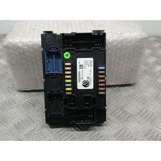 Caja Reles / Fusibles para Fiat Tipo Ii (356) Sedan