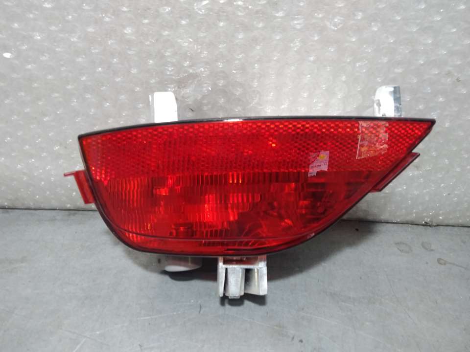 Piloto Trasero Derecho Paragolpes para Dacia Sandero