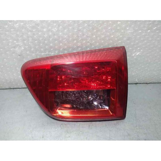 Piloto Trasero Derecho para Peugeot 4007
