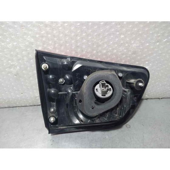 Piloto Trasero Derecho para Peugeot 4007