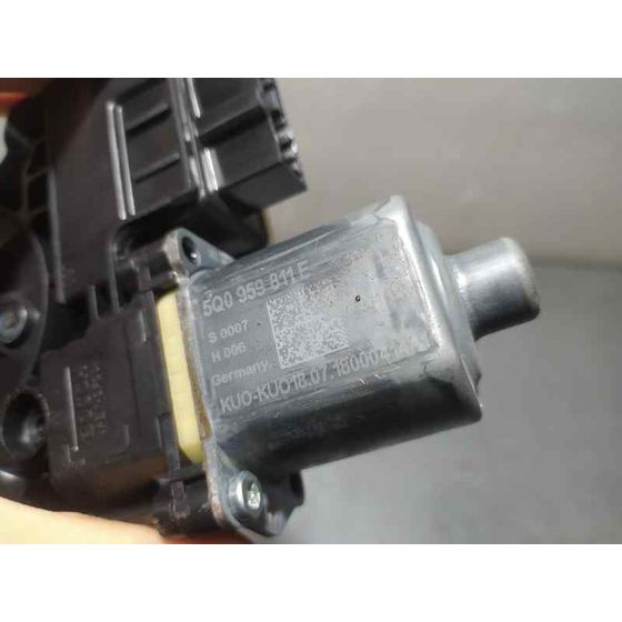 Motor Elevalunas Trasero Izquierdo para Seat Leon St (5F8)