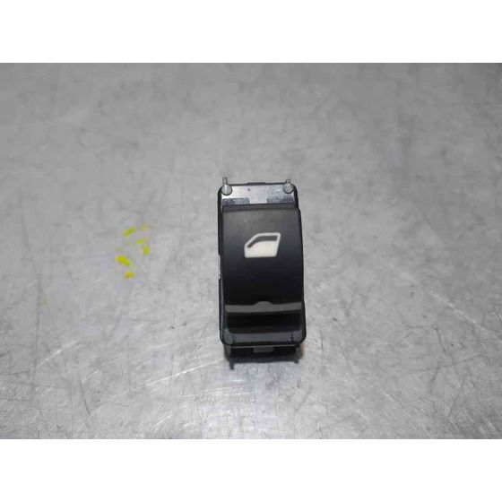 Mando Elevalunas Trasero Izquierdo para Peugeot 2008 (P1)