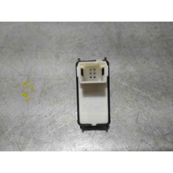 Mando Elevalunas Trasero Izquierdo para Peugeot 2008 (P1)
