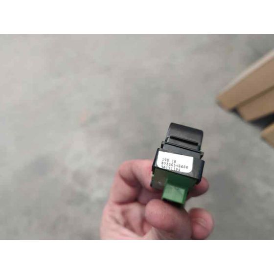 Mando Elevalunas Delantero Derecho para Fiat Tipo Ii (357) Berlina