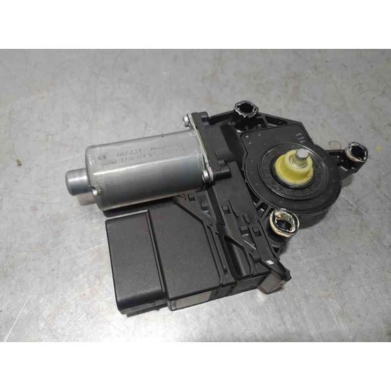 Motor Elevalunas Trasero Derecho para Volkswagen Golf Plus (5M1)
