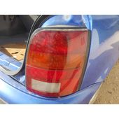 Piloto Trasero Derecho para Nissan Micra (K11)