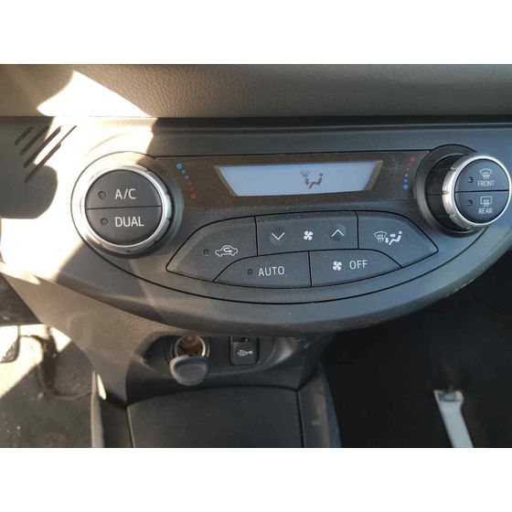 Mando Climatizador para Toyota Yaris