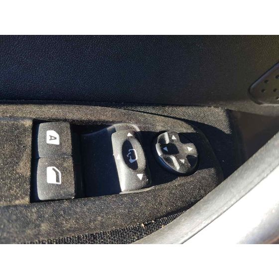 Mando Elevalunas Delantero Izquierdo para Peugeot 2008 (--.2013->)