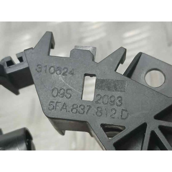 Maneta Exterior Delantera Derecha para Cupra Leon (5F16)