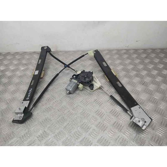 Elevalunas Delantero Izquierdo para Cupra Leon (5F16)