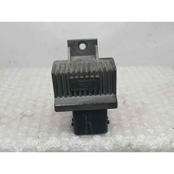 Caja Precalentamiento para Dacia Sandero