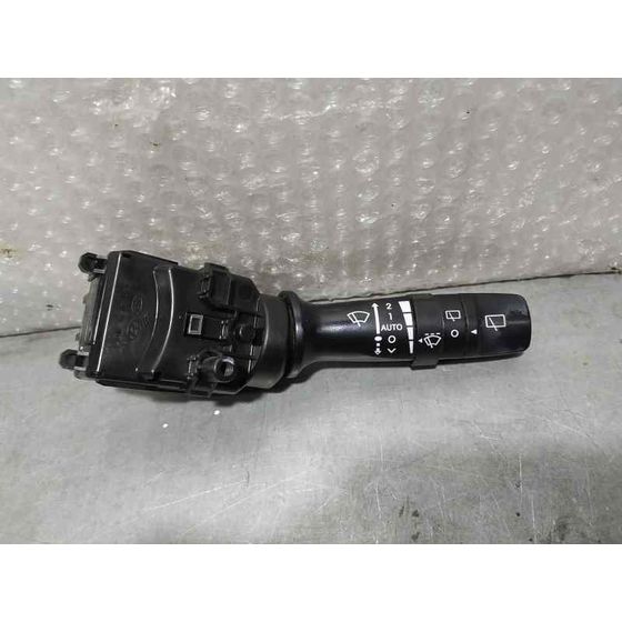 Mando Limpia para Kia Cee'd
