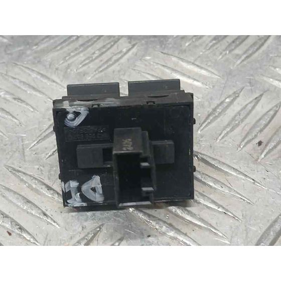 Mando Elevalunas Delantero Izquierdo para Volkswagen Caddy Ocio
