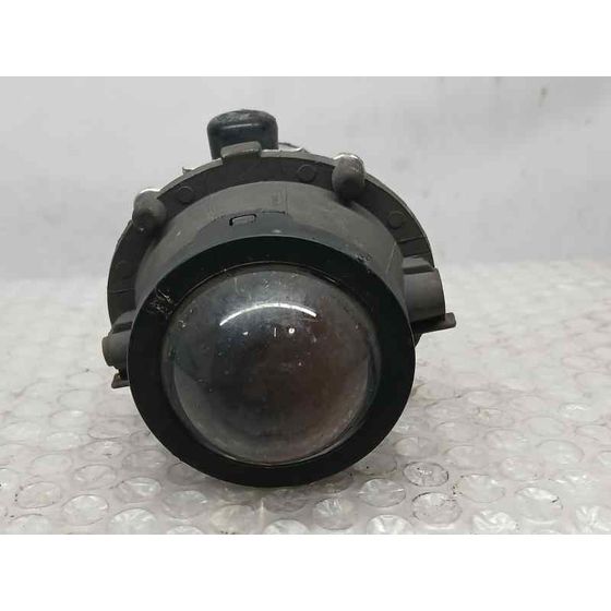 Faro Antiniebla Derecho para Kia Pro_Cee'd