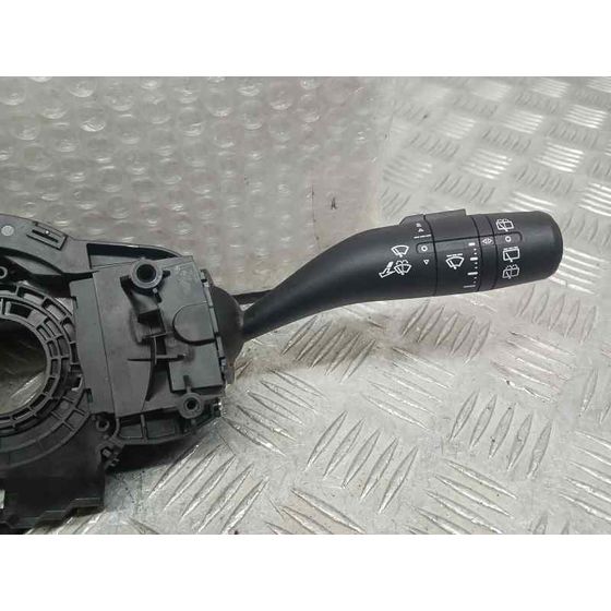 Mando Luces Y Limpia para Mg Zs