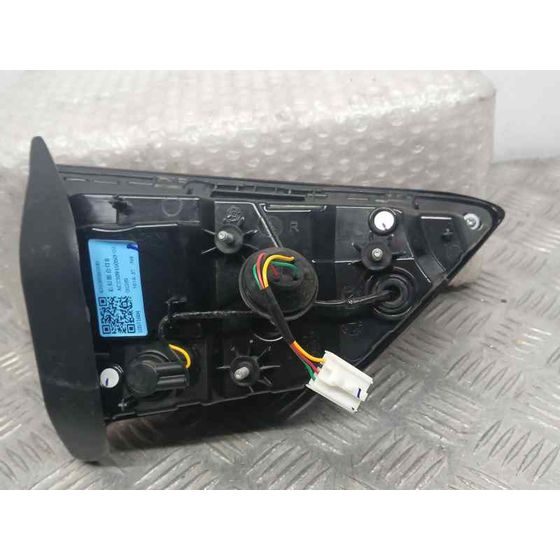 Piloto Trasero Derecho para Mg Zs