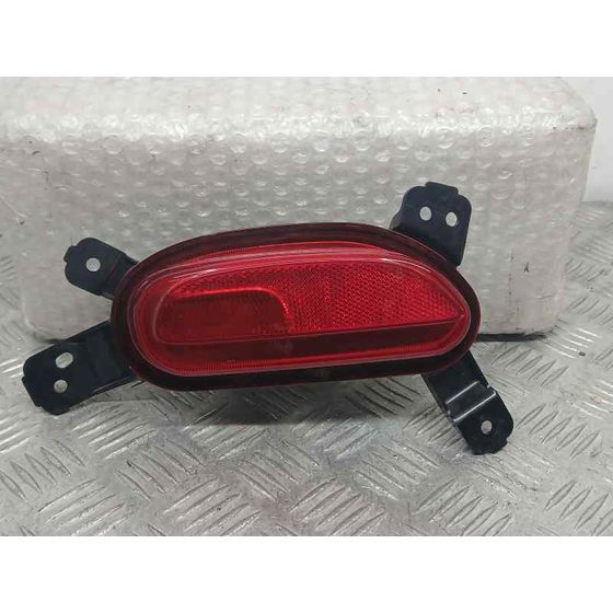 Piloto Trasero Derecho Paragolpes para Mg Zs