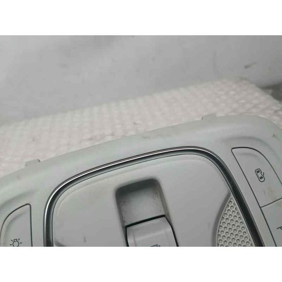 Luz Interior para Mg Zs