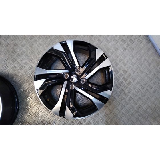 Juego Llantas para Peugeot 2008 (P1)
