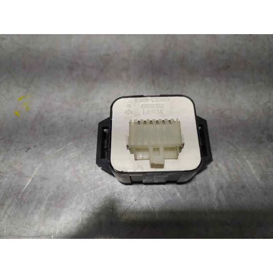 Mando Elevalunas Delantero Izquierdo para Fiat Tempra Berlina (159)