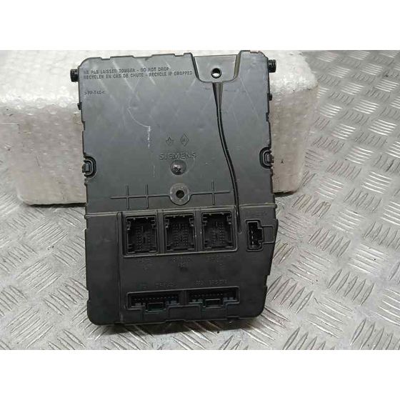 Caja Reles / Fusibles para Renault Scenic Ii