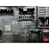 Caja Reles / Fusibles para Nissan Qashqai (J12)