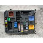 Caja Reles / Fusibles para Peugeot 508
