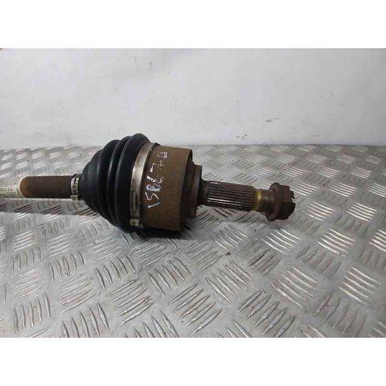 Transmision Delantera Derecha para Mercedes-Benz Vito Kasten