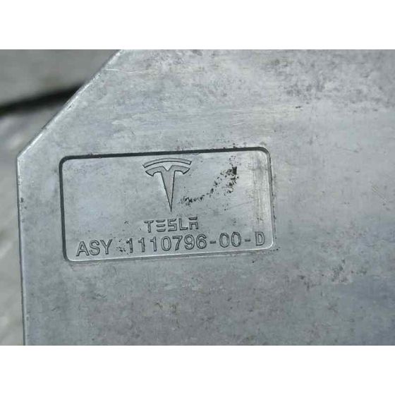 Centralita Faro para Tesla Model 3