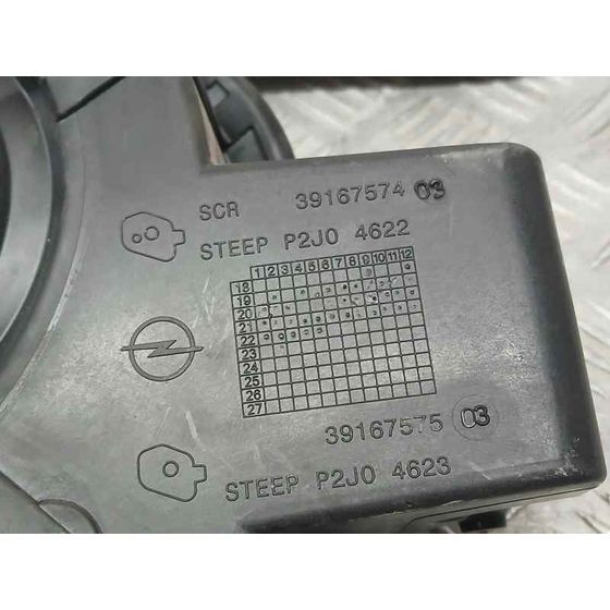 Tapa Exterior Combustible para Opel Corsa F