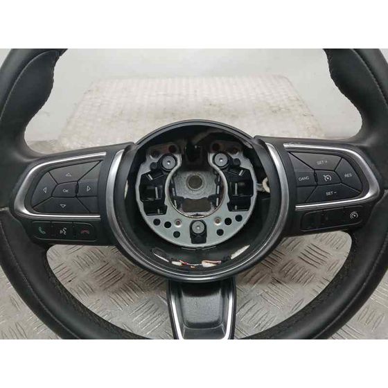Volante para Fiat 500 X (334)