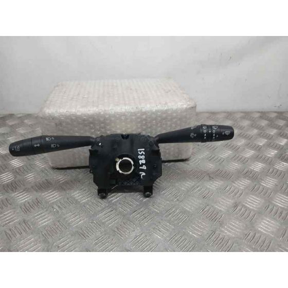 Mando Luces Y Limpia para Fiat 500 X (334)